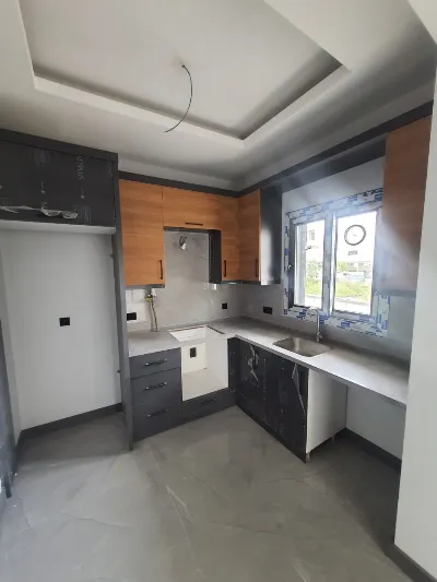 Reşat Canıtez 19