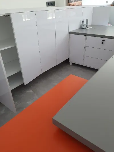 Reşat Canıtez 7