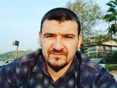 Seyhan Koç 8